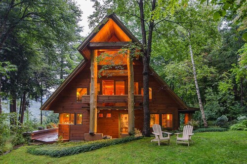 Upper Pines Luxury Lodge near Sugarbush