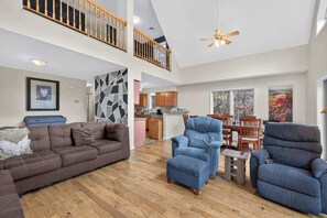 Luokittelematon kuva, 5 kautta 60, painike