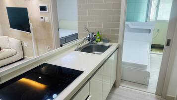 2 habitaciones, wifi y ropa de cama