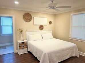 2 bedrooms, iron/ironing board, WiFi, bed sheets