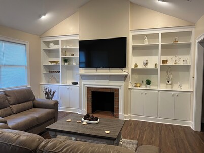 Southern Serenity Cozy 2-bedroom apartment in peaceful