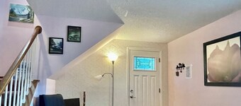 Cozy Loft suite in Amherst NY (No Pet)