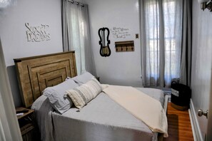 3 habitaciones, tabla de planchar con plancha y wifi gratis