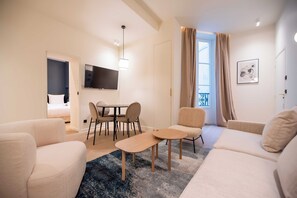 Apartment | Living area