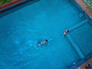 Piscine extérieure