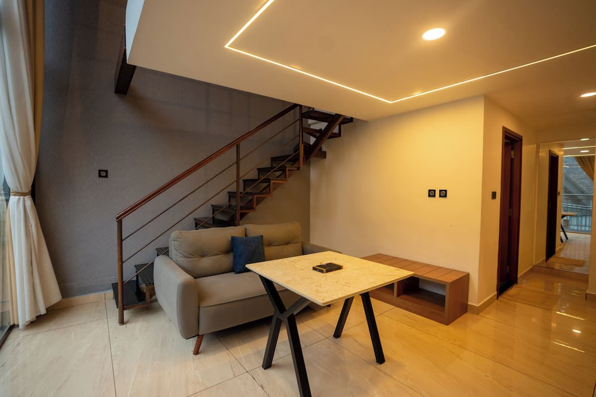 Superior Cottage, Resort View | Living area