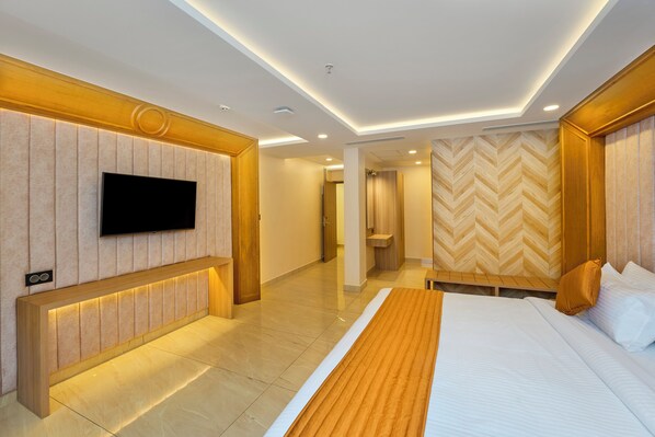 Deluxe Double or Twin Room, Courtyard View