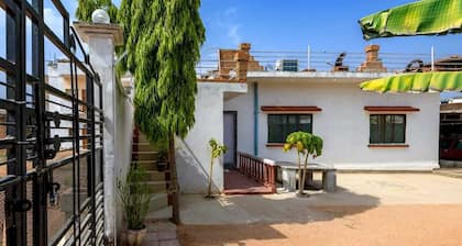 EASTERN GATE HOMESTAY