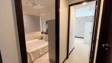 Chambres insonorisées, fer et planche à repasser, Wi-Fi gratuit