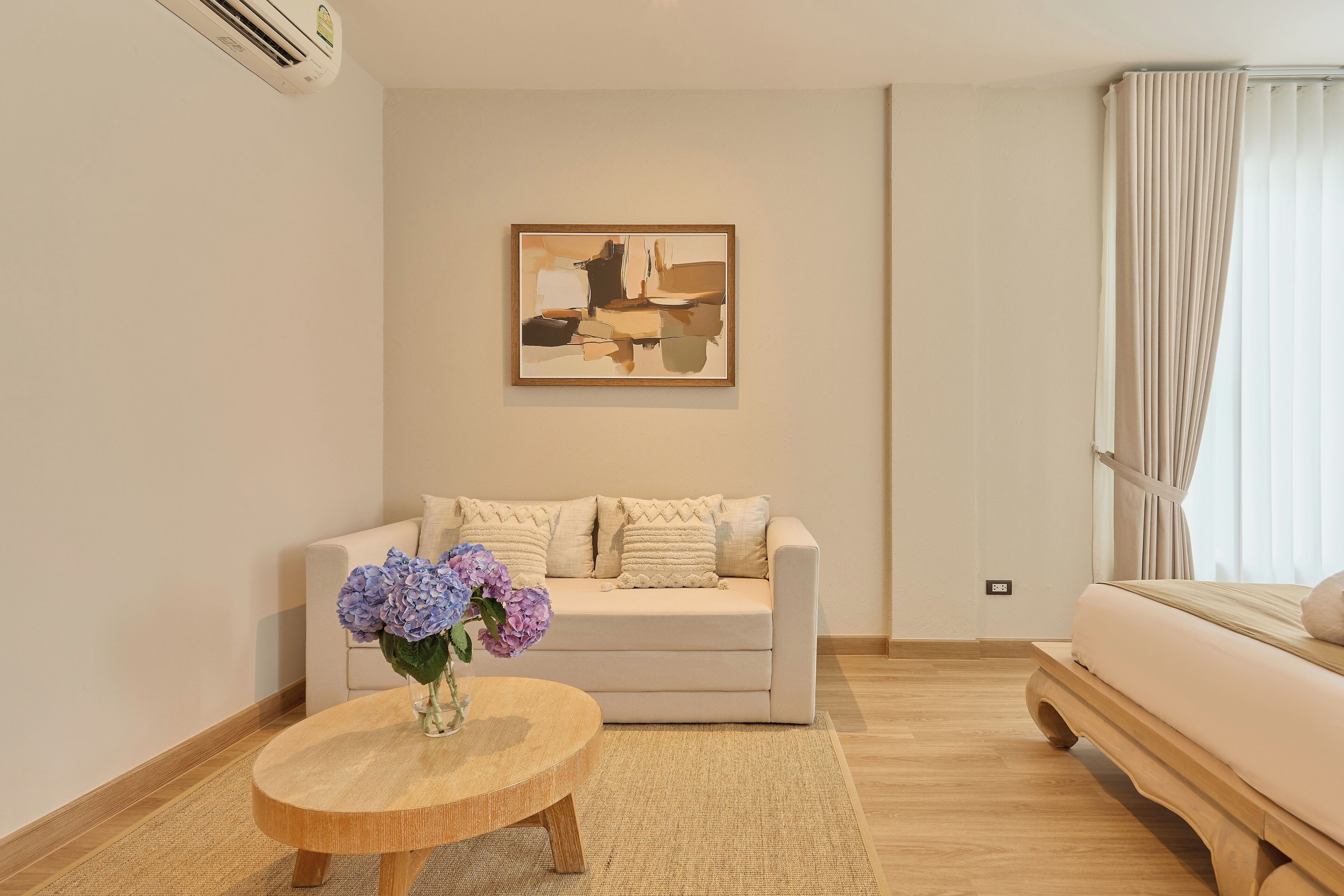 普通雙人房 | 書桌、免費無線上網、床單