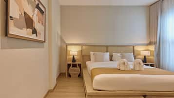 Chambre Double Deluxe | Bureau, Wi-Fi gratuit, draps fournis