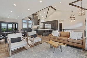 Smart TV, fireplace, stereo - Ironwood Estate | 38 Guests, Indoor Pickleball/Bball Court, Hot Tub, Luxe Home! (Saint Charles)