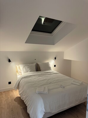 3 chambres, fer et planche Ă repasser, Wi-Fi, draps fournis