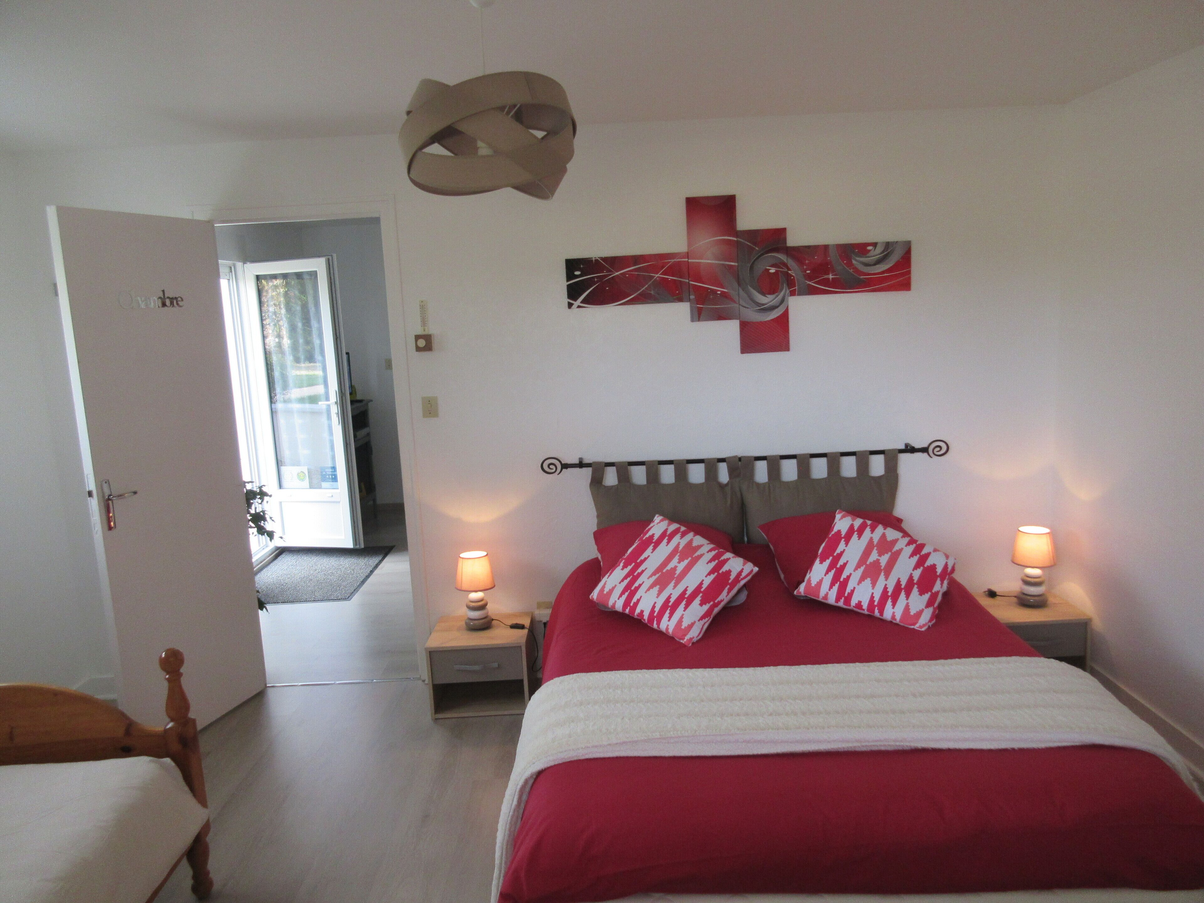 1 bedroom, iron/ironing board, travel cot, free WiFi