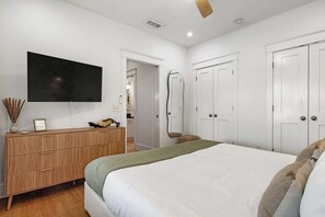 1 habitación, tabla de planchar con plancha, wifi y ropa de cama 