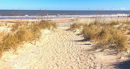 Ocean Pearl - DeSoto Beach Club