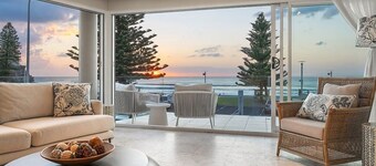 4-bedroom Apart in Manly - Beachfront