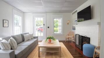 Smart TV, books, offices