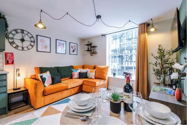 Apartment | Living area