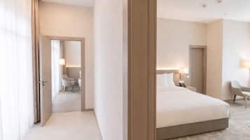 Suite – premium | Skrivebord, blendingsgardiner, strykejern/-brett og wi-fi (inkludert)