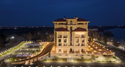 Yevlakh City Hotel