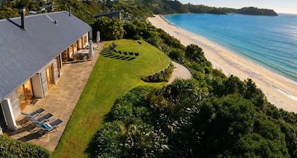 Pah Road Estate -Onetangi Sea Views