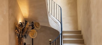 Hotel Vella Nit