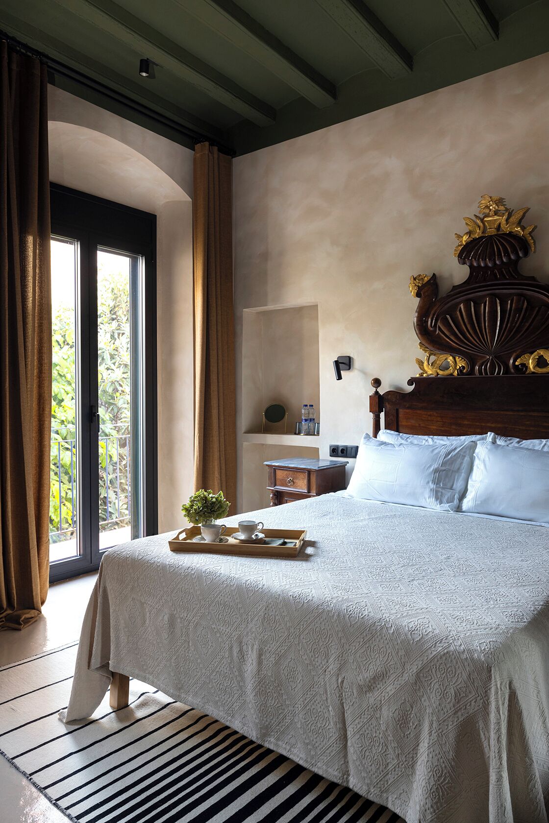 Deluxe Double Room, Balcony, Garden View | In-room safe, iron/ironing board, free WiFi, bed sheets