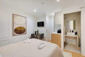 Apartamento | 1 dormitorio y espacio para trabajar con un portátil