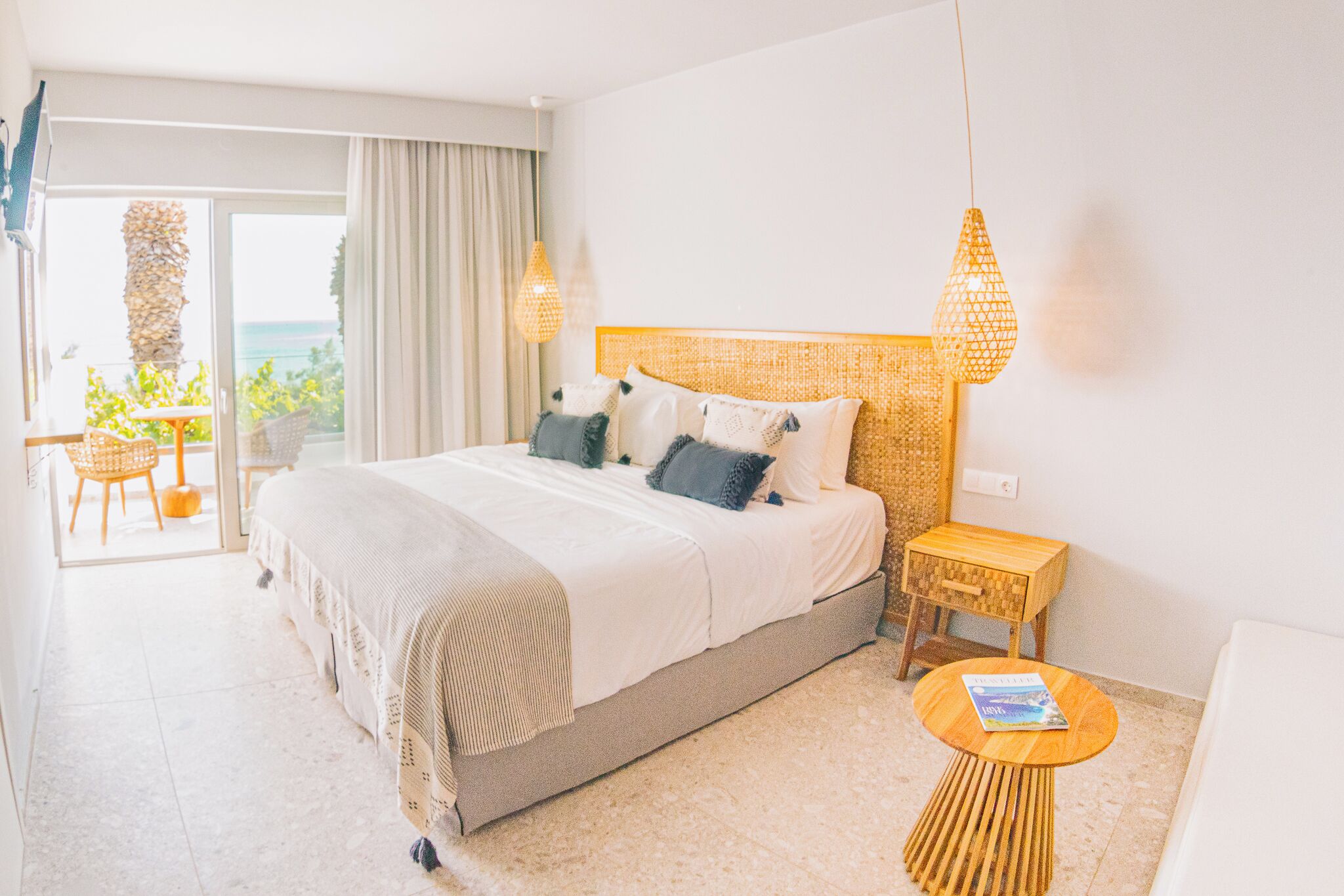 Superior Suite, Balcony, Sea View | Egyptian cotton sheets, premium bedding, pillowtop beds, in-room safe