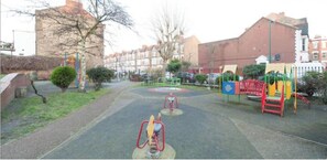 Appartement, 2 chambres, terrasse | Espace pour enfants