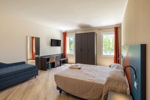 Superior Double Room, Park View - I 2 Pini Room&Breakfast (Portomaggiore)