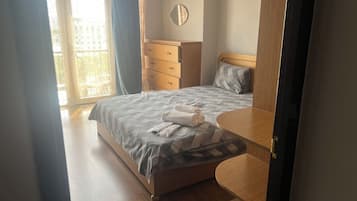 Iron/ironing board, free WiFi