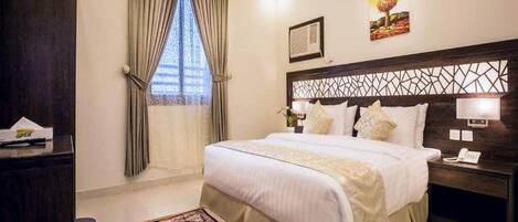 1 bedroom, desk, free WiFi, bed sheets