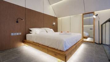 Cortinas blackout, insonorización y tabla de planchar con plancha