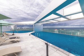 Front of property - MORETHANSCBEACH (Sokcho)