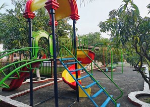 Children’s play area – indoor