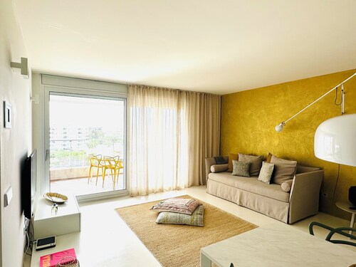 Luxury short stay in Marina Botafoch