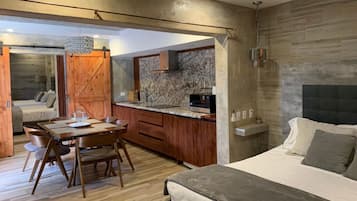 3 Schlafzimmer, Bügeleisen/Bügelbrett, Internetzugang, Bettwäsche