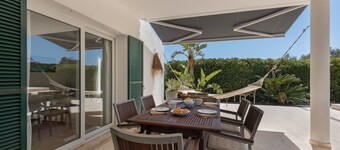 Villa 'Agua Turquesa' with Private Pool, Wi-Fi and Air Conditioning