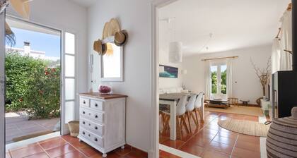 Villa 'Agua Turquesa' with Private Pool, Wi-Fi and Air Conditioning