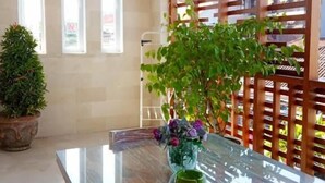 Balcony view - 1Bedroom Studio Apartment Private Pool (Seminyak)