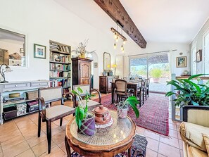 Interior - Les Olivettes by Interhome (Nîmes)