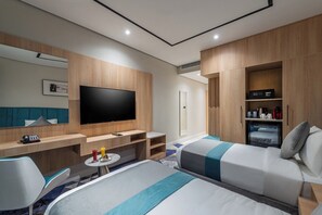 Deluxe Double or Twin Room | Iron/ironing board, free WiFi