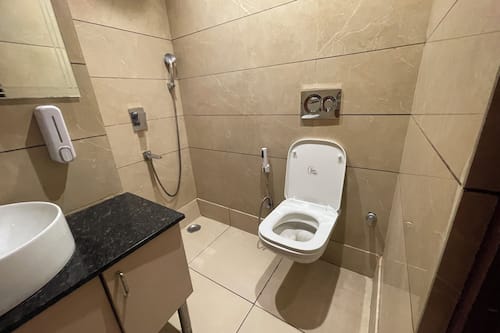 Shower, free toiletries, hair dryer, soap