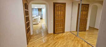 F1 Luxury Apartment.