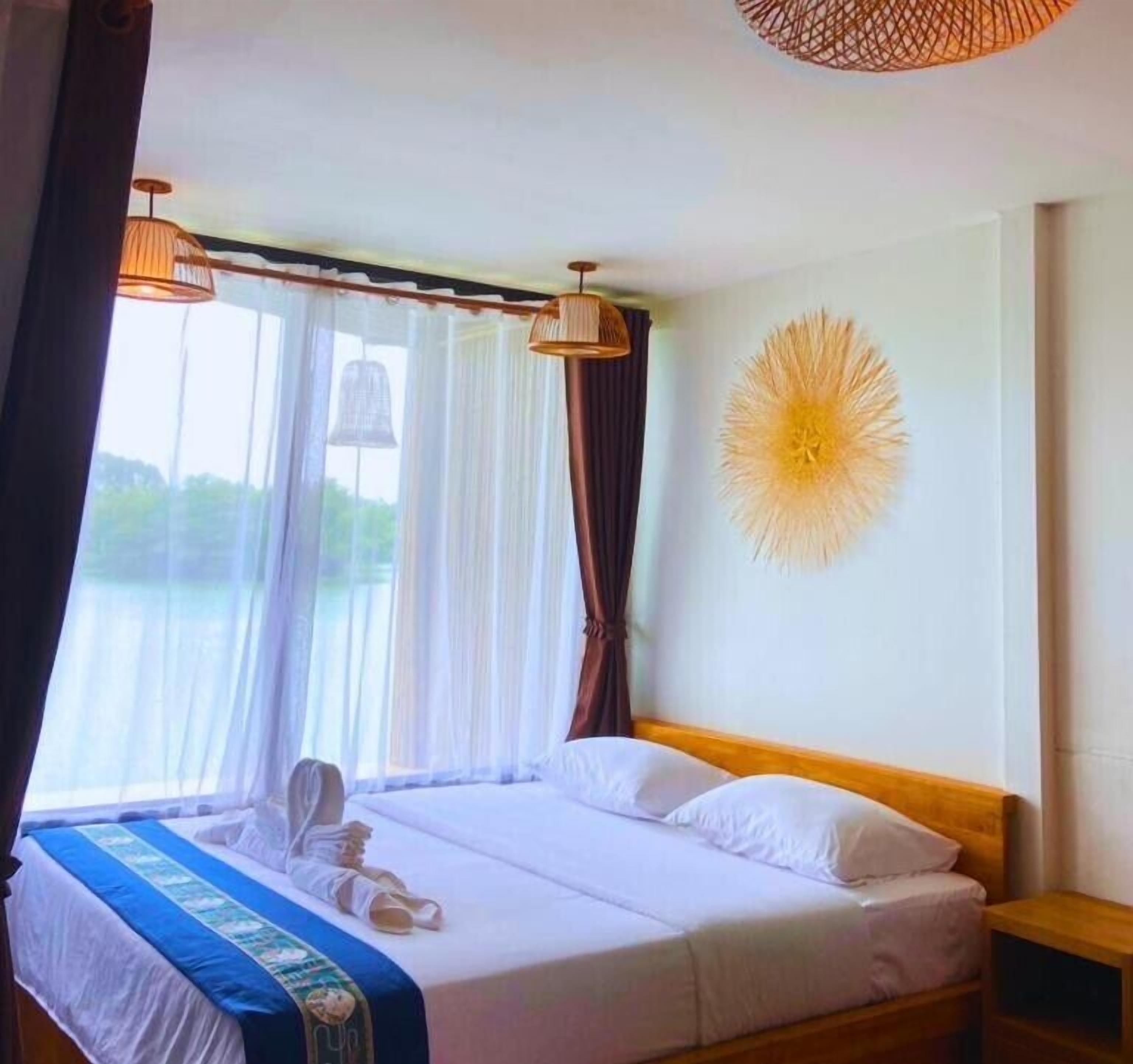 Deluxe szoba, 1 king (extra méretű) franciaágy, veranda | Ingyenes wifi