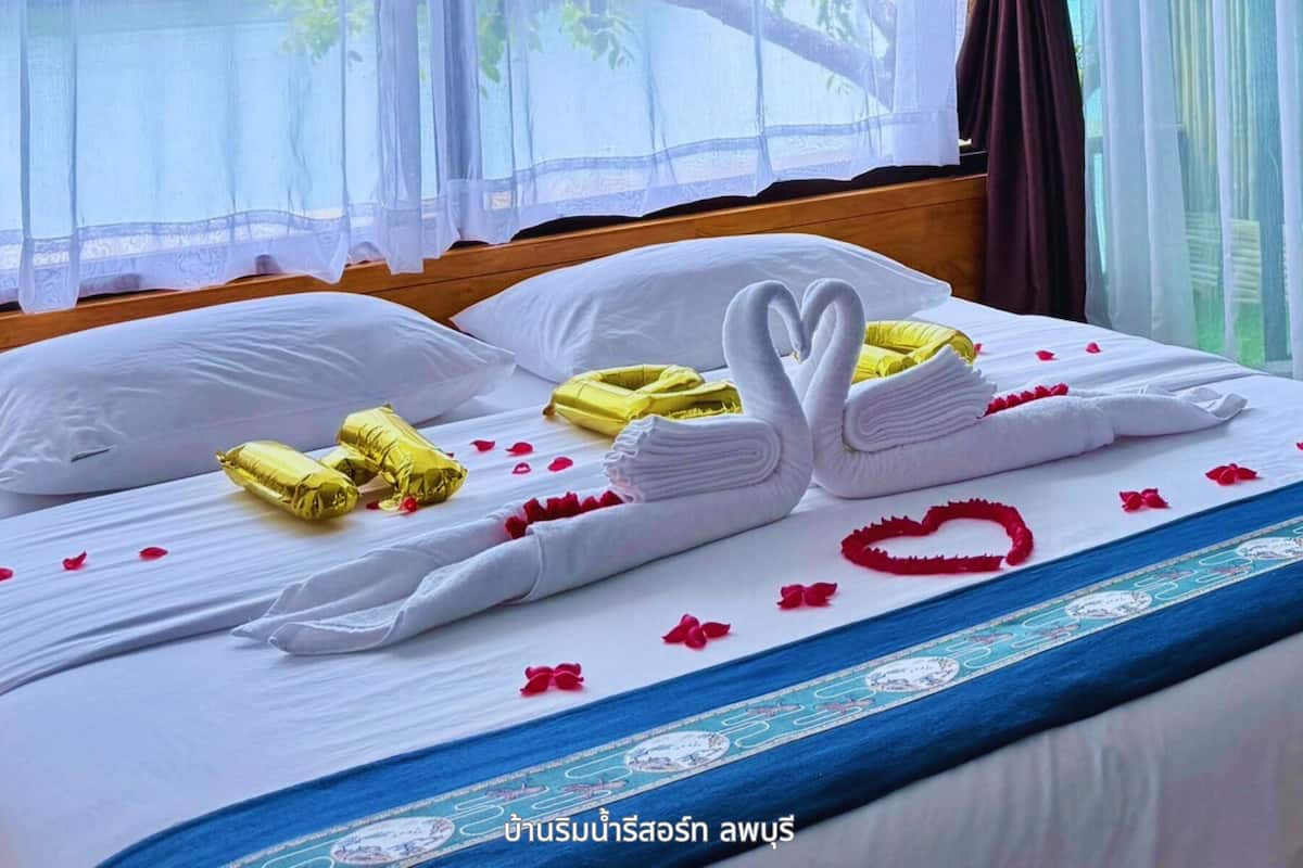 Room, Lanai | Free WiFi