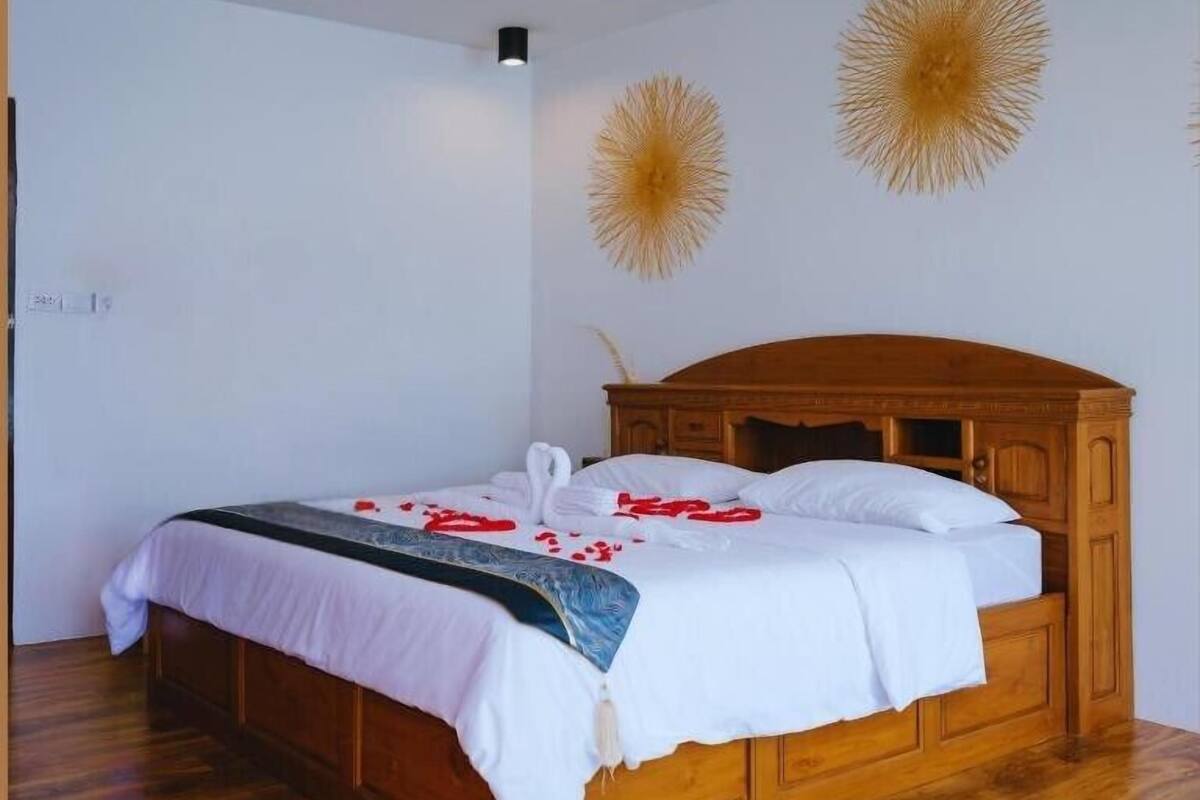 Standard Room | Free WiFi
