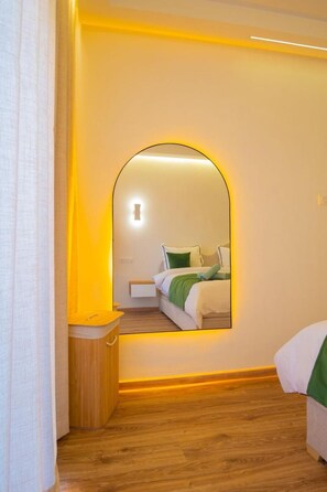 2 habitaciones, tabla de planchar con plancha, internet y ropa de cama 